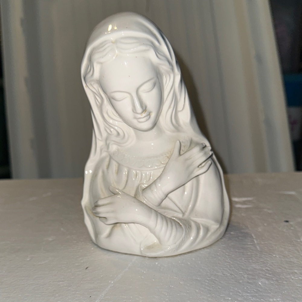 Vintage Praying Virgin Mary Porcelain Planter